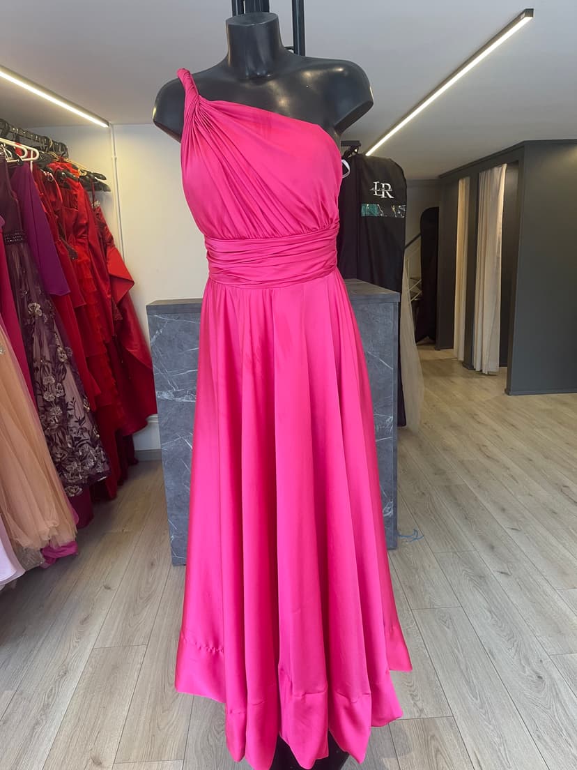 “Dreamy Rose” simple one shoulder with slit-1083